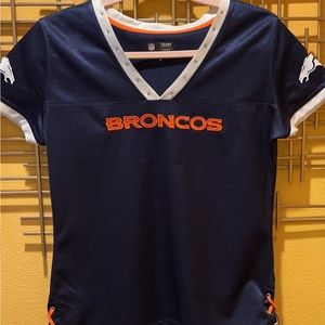 Team Apparel NFL Broncos Women’s Jersey Top Size Medium